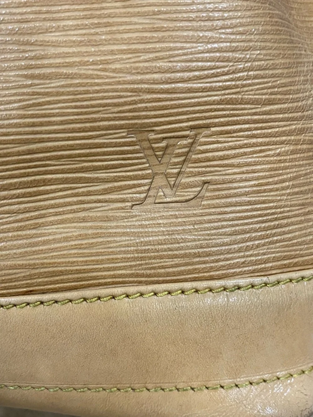 Louis Vuitton Noe Tan Epi Leather Bucket Bag - Picture 6 of 12